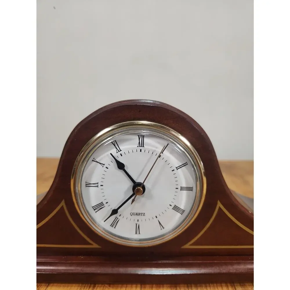 Vintage Bombay Company Wood Mantel Clock Quartz Roman Numerals Working 26-105